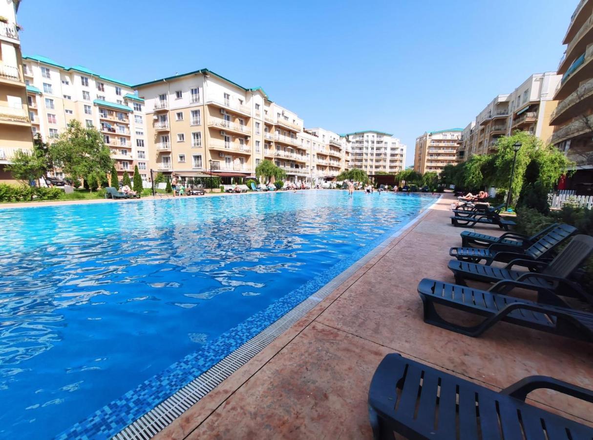 La Dolce Vita Apartment Stefanestii de Jos Exterior foto
